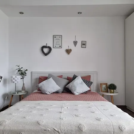 Studio Central Exer X شقة بوخارست